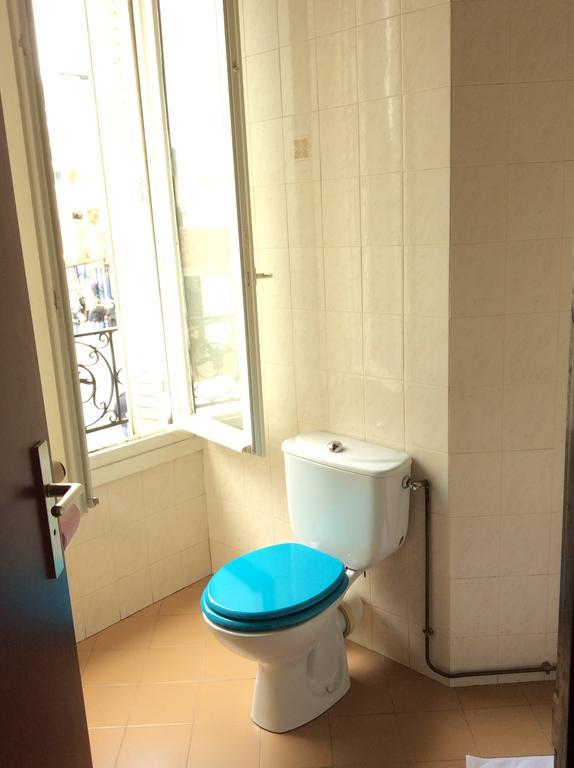 מאלאקוף Hotel De La Place מראה חיצוני תמונה